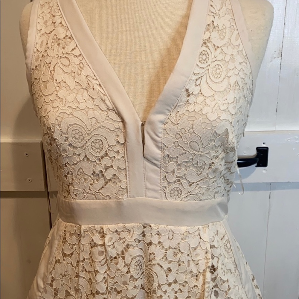 Free People Cream Lace Dress With Pockets! - Picture 2 of 4